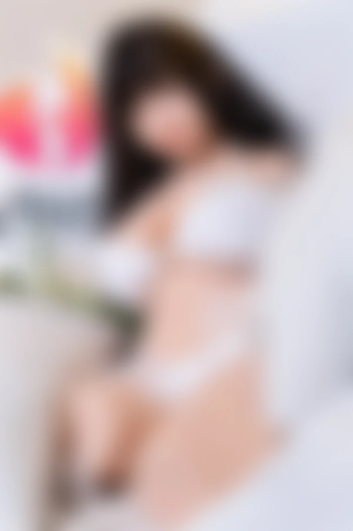 Zevk Dolu Anlarınıza Eşlik Edecek Emiş Gücü Yüksek Esmer Siyah Saçlı Mastürbatör - tdmarket.com.tr