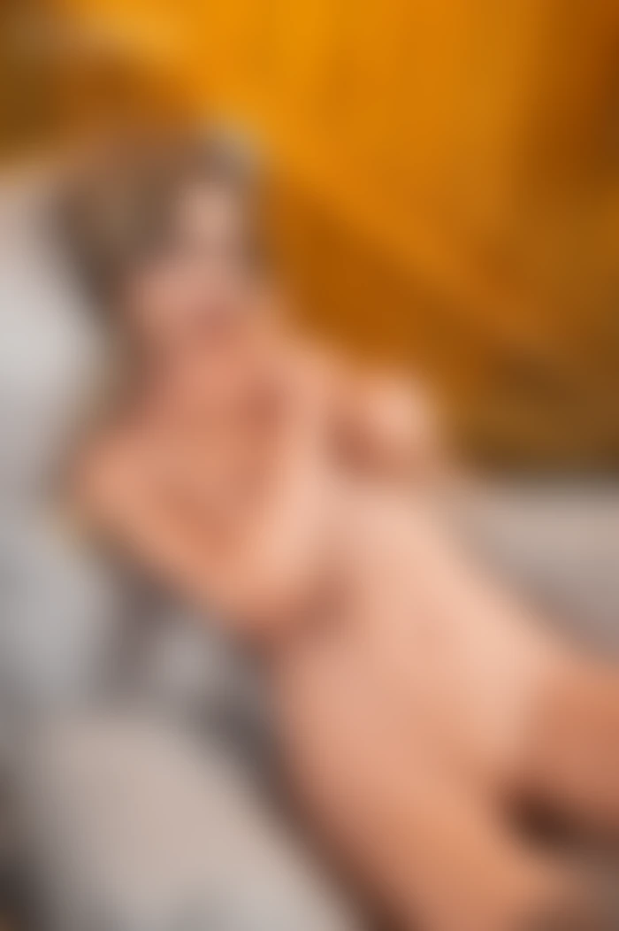 Realistik Sarışın Manken - Gerçekçi Detaylarla Hayalinizdeki Model - tdmarket.com.tr