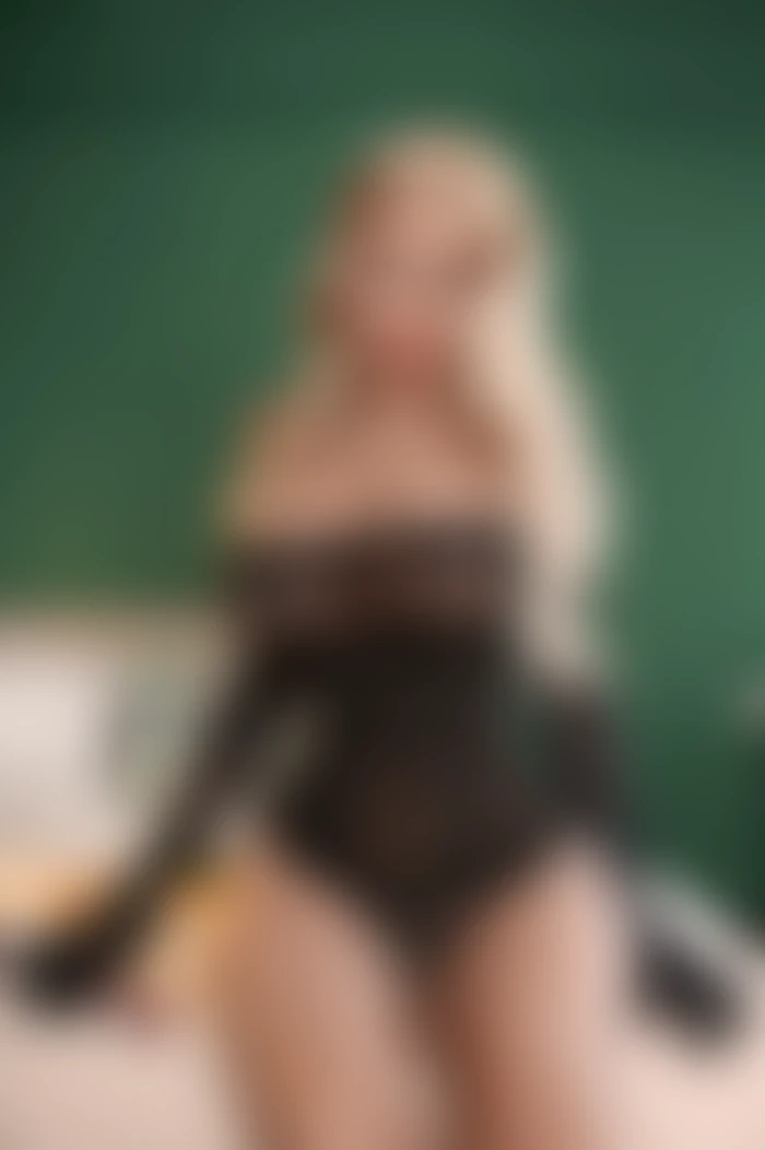 Gerçekçi 138 CM Sarışın Sex Doll Manken - İskeletli ve Hafif Tasarım - tdmarket.com.tr